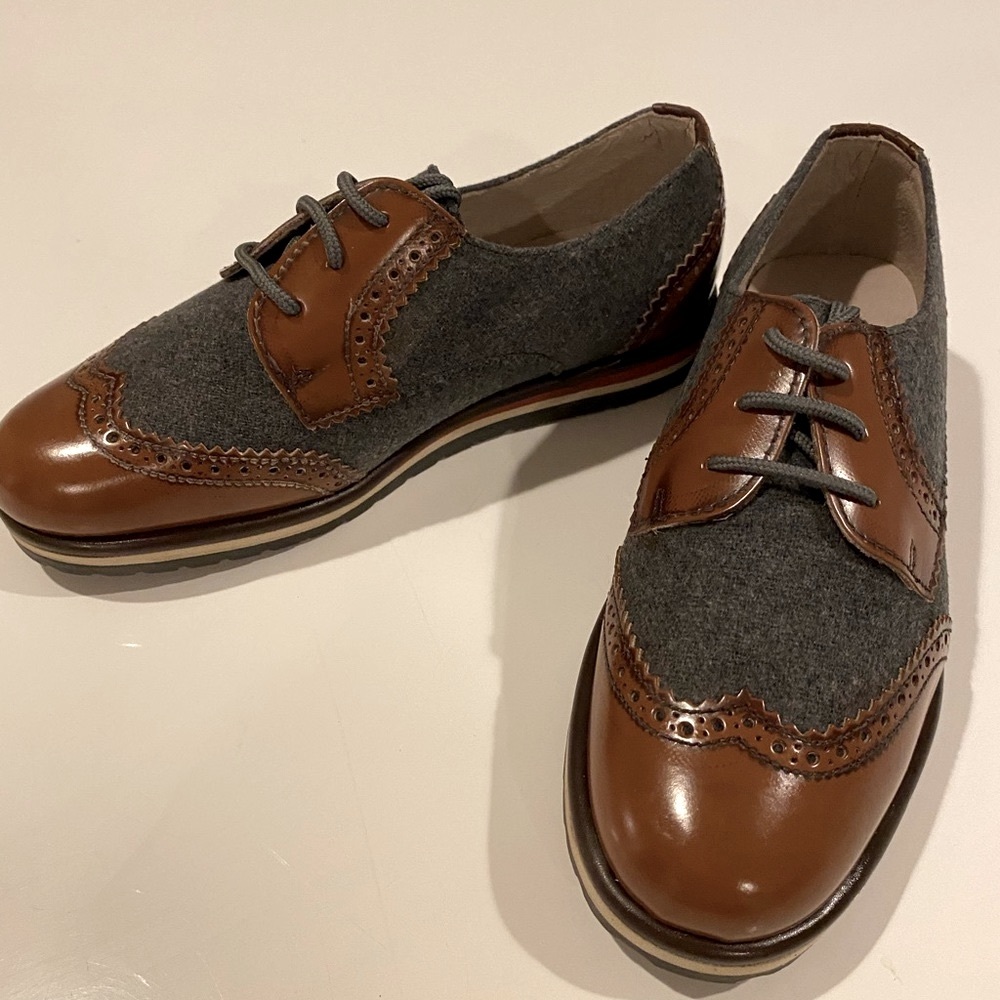 HOO OXFORD SHOES